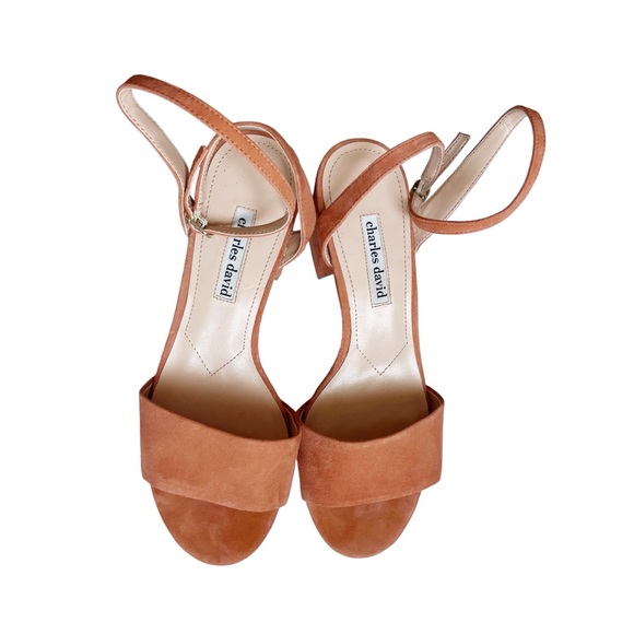 Charles David Suede Creamsicle Chunky Heels - Picture 4 of 6